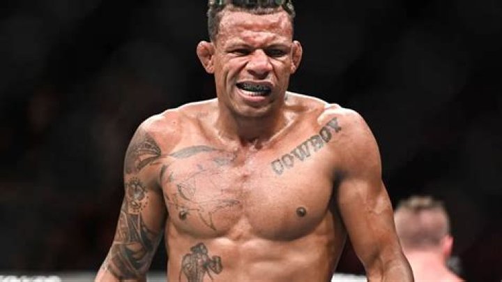 Alex Oliveira - Net Worth, Age, Height, Birthday, Bio, Wiki!