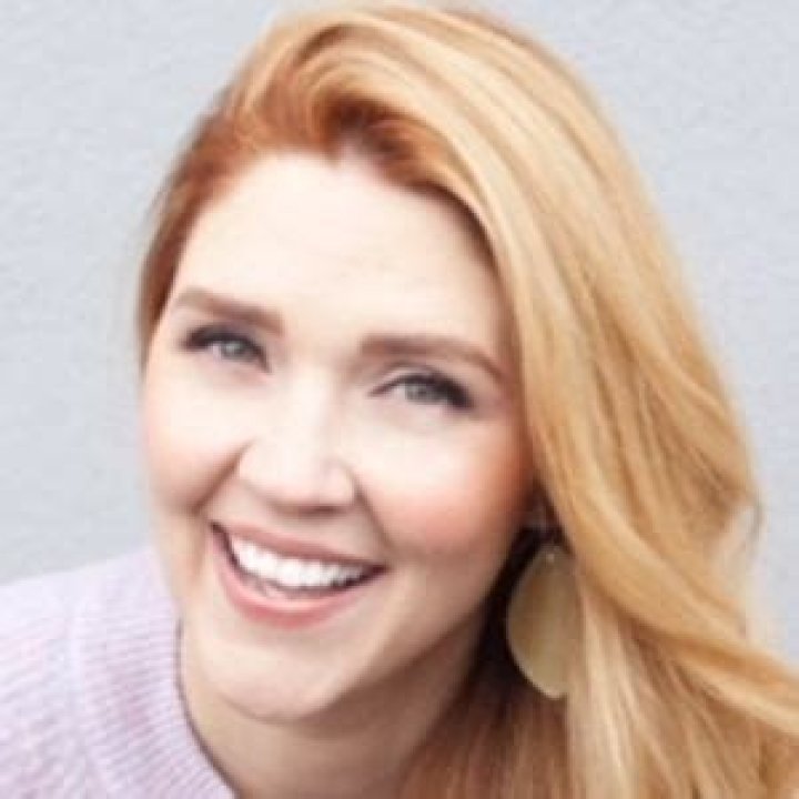 Angela Braniff Net Worth, Age, Height, Bio, Birthday, Wiki!