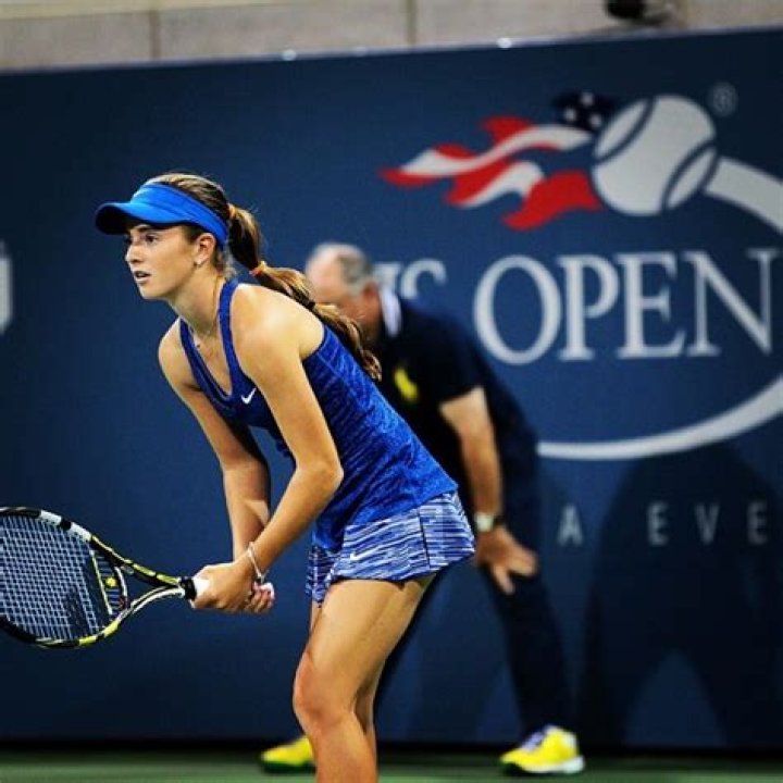 Cici Bellis - Net Worth, Age, Height, Birthday, Bio, Wiki!