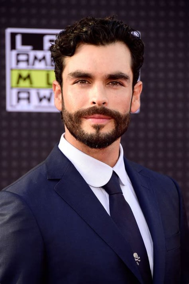 Gonzalo Ramos Net Worth, Age, Height, Bio, Birthday, Wiki!