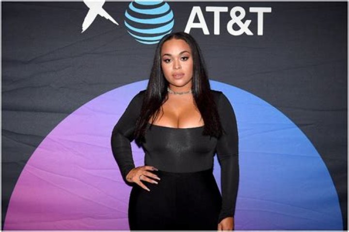 Heather Sanders Net Worth, Age, Height, Bio, Birthday, Wiki!