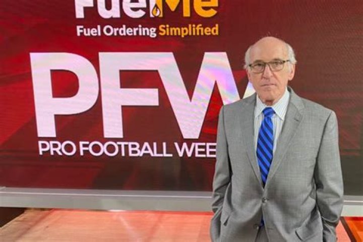 Hub Arkush - Net Worth, Age, Height, Birthday, Bio, Wiki!