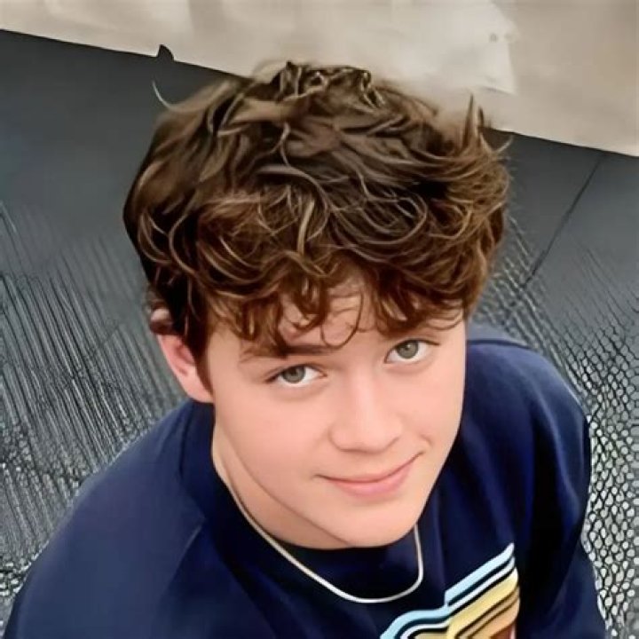 Will Cullen Hart Net Worth, Age, Height, Bio, Birthday, Wiki!